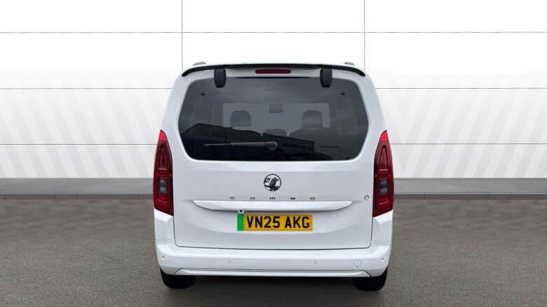 Vauxhall Combo Life 100kW Ultimate 52kWh 5dr Auto Electric Estate